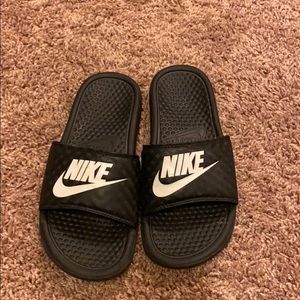 nike Slides